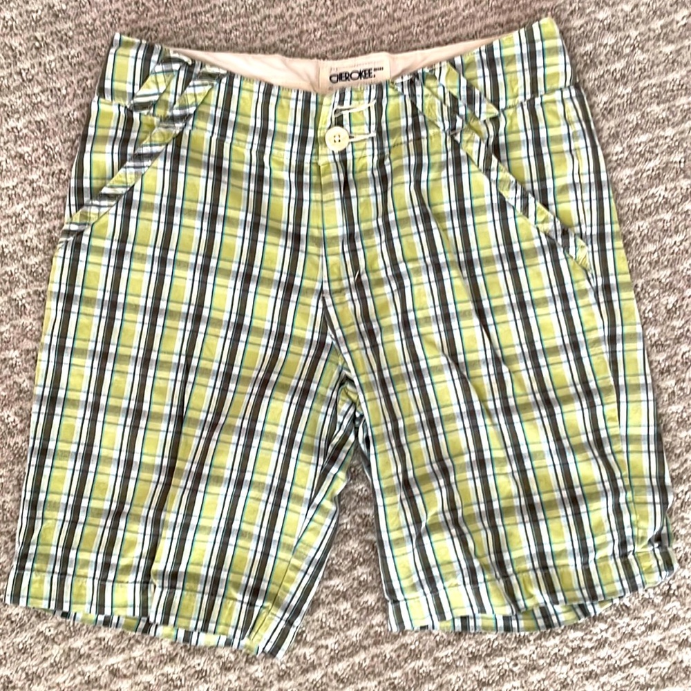 Boy’s Cherokee Plaid Shorts size L (10-12)